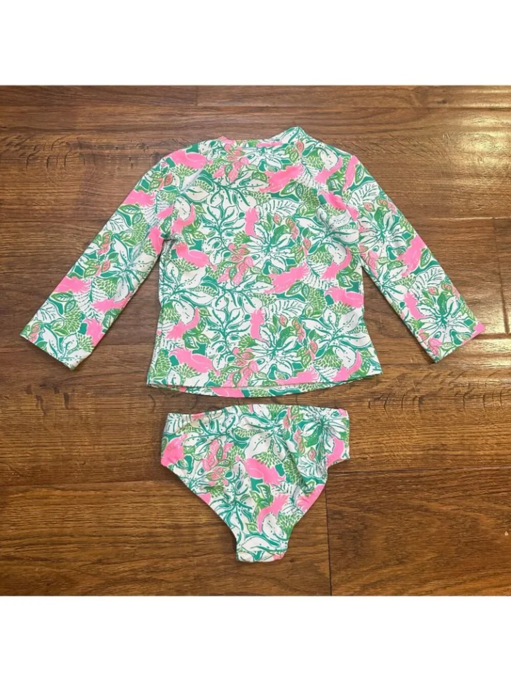 Lilly Pulitzer Bikini Girls Size 4 Botanical Green Just Wing it Rashguard Set